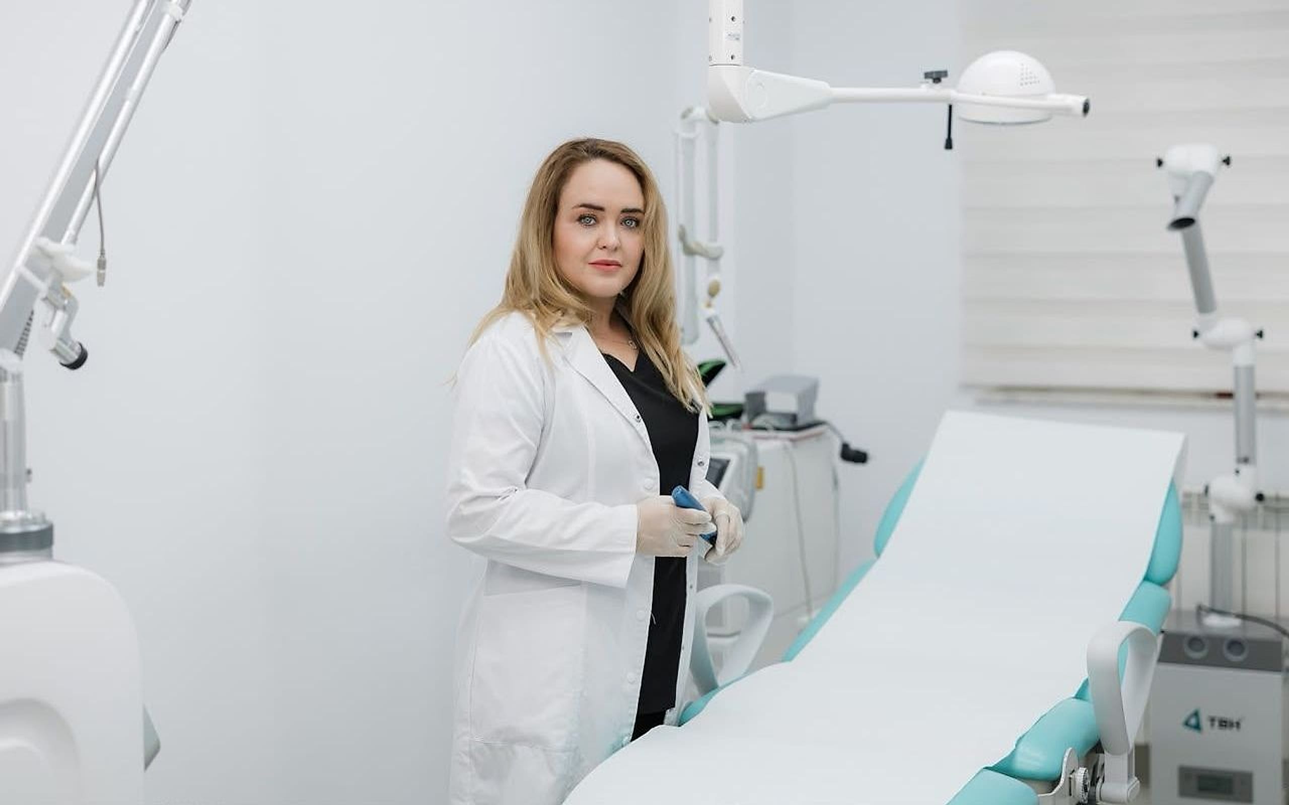 Cabinet de tratamente laser NeoDermaskin